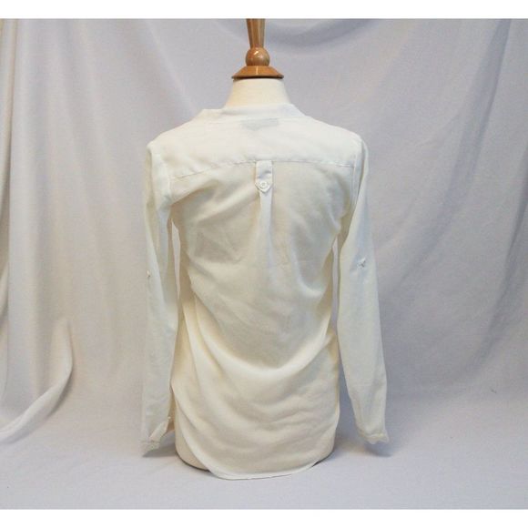 Alloy White Sheer Hi Lo Blouse Size S - Picture 3 of 6